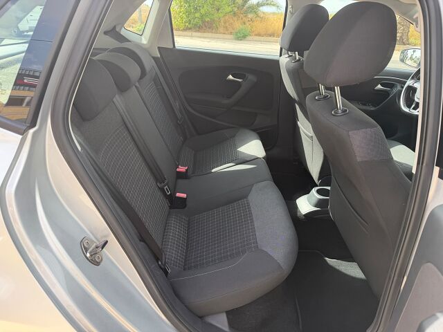 VOLKSWAGEN POLO ADVANCE 1.2 TSI AUTO SPANISH LHD IN SPAIN 72000 MILES SUPER 2015
